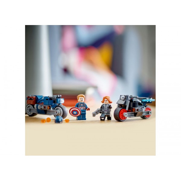 LEGO Marvel Super Heroes Motocicletele lui Black Widow si Captain America